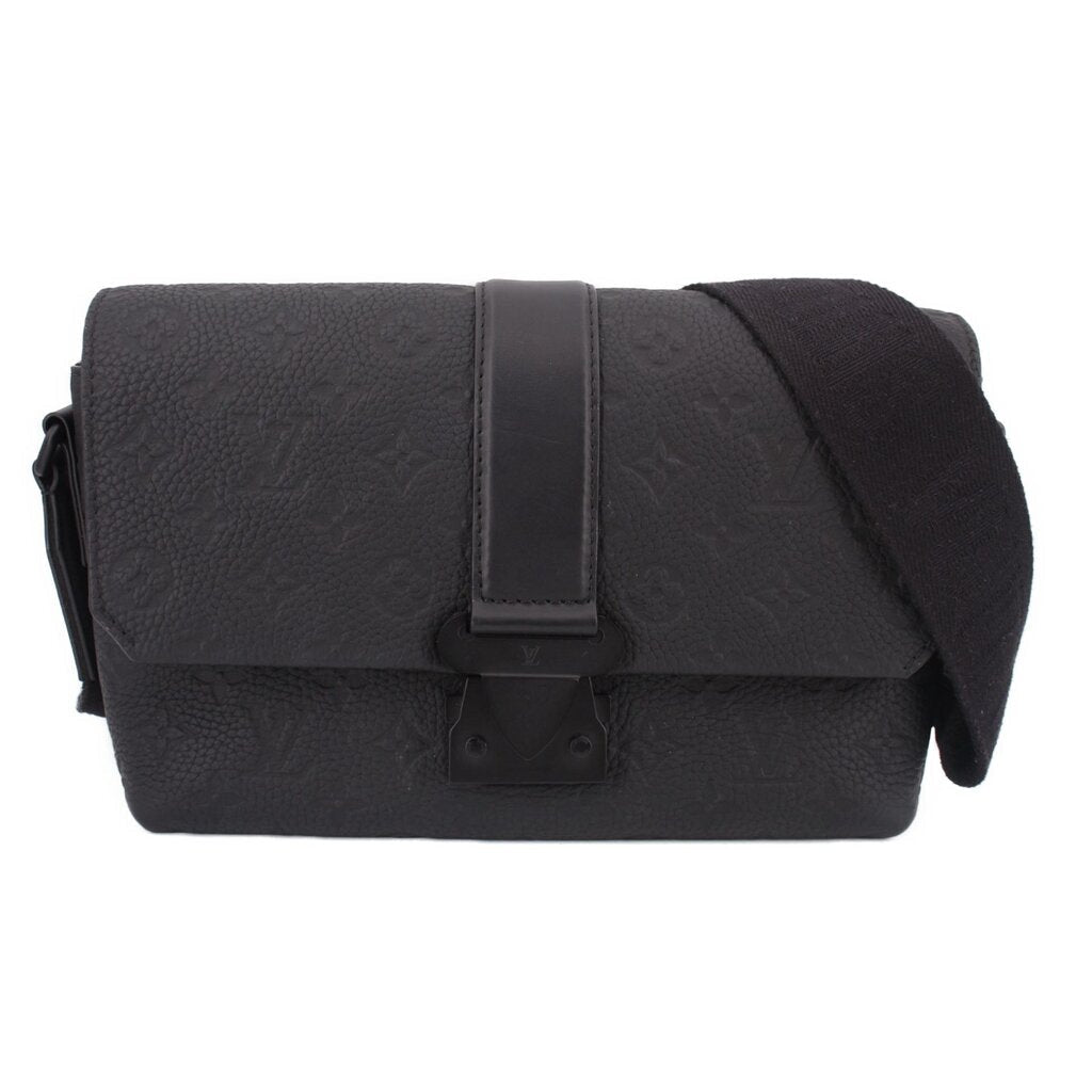 LOUIS VUITTON S-CAPE MESSENGER CROSSBODYS BLACK